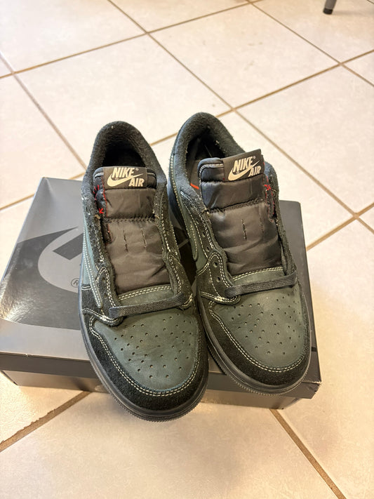 Jordan 1 Low Travis "Phantom"