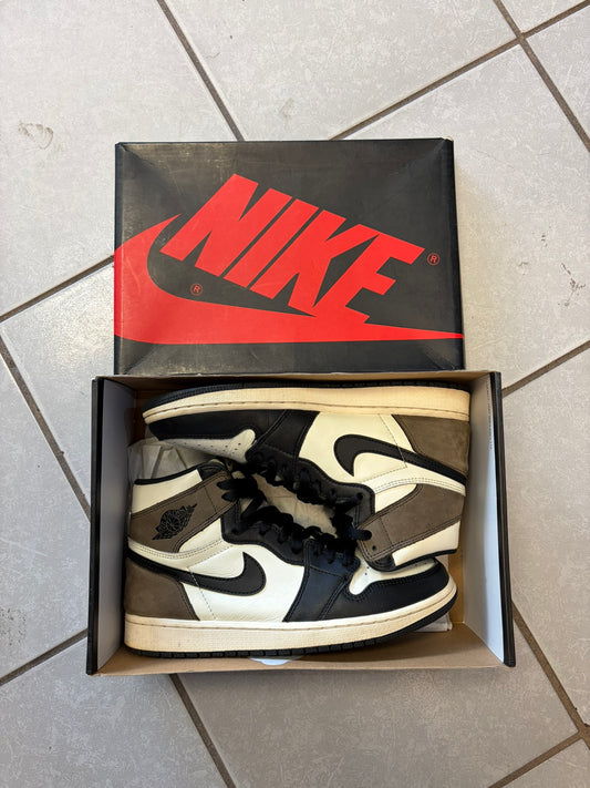 Jordan 1 High "Mocha"